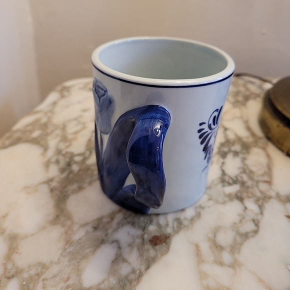 Handpainted Delft's Blauw Flower Mug - Picture 2 of 6
